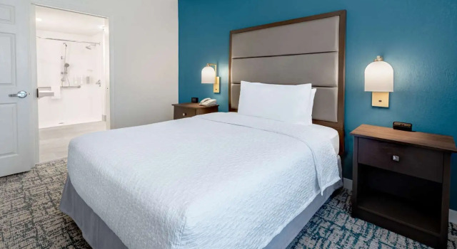 Люкс Homewood Suites by Hilton Eatontown