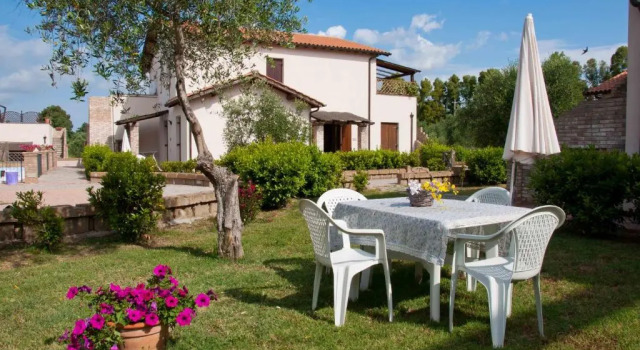 Апартаменты Borgo Valmarina