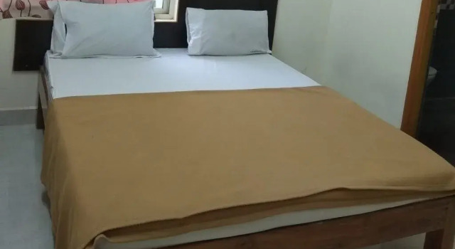 i-ROOMz Sri Srinivasa Residency
