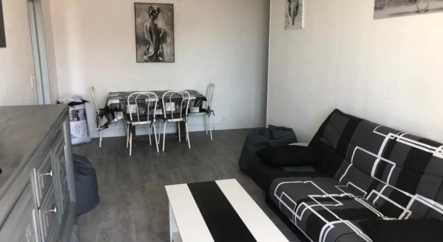 Beautiful Renovated T3 In The Heart Of Grasse!