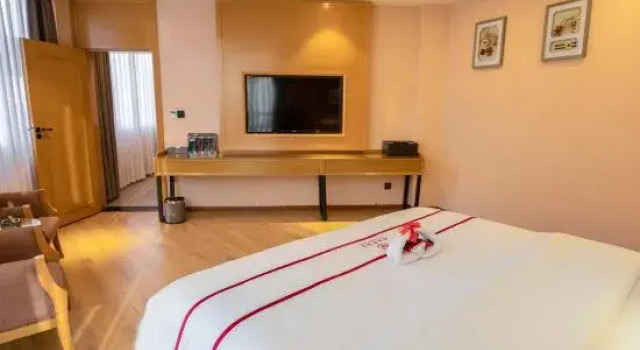 Люкс c 1 комнатой Fuyuantang Hotel
