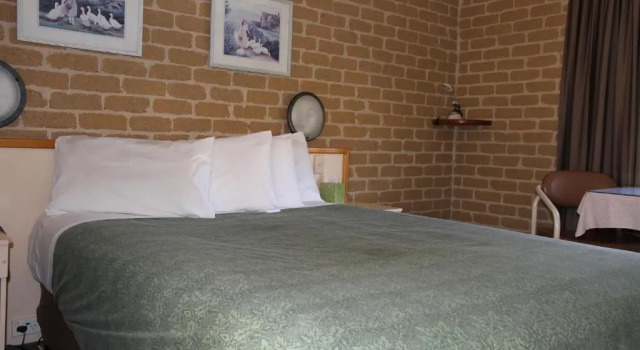 Одноместный номер Standard Grand Manor Motor Inn