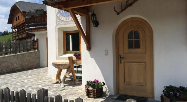 Sumaela Apartments, Prenota Appartamento Hotel a Veneto con parcheggio, Parcheggio
