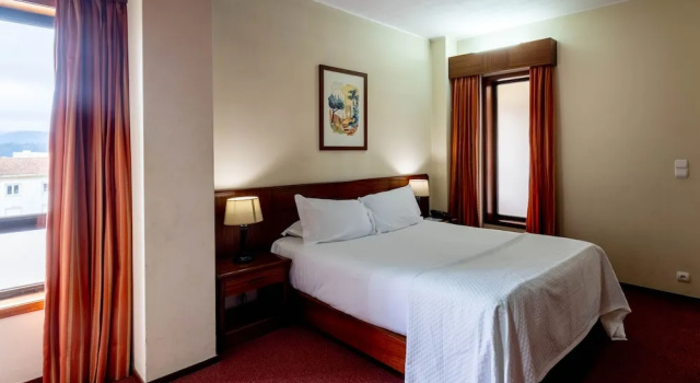 Четырёхместный семейный номер Standard Hotel A.S. Sao Joao da Madeira