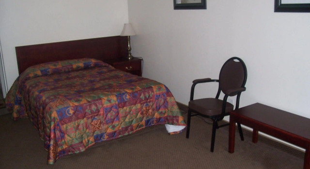 Ivanhoe Motel, Boek Motel Motels in Alberta, Motel