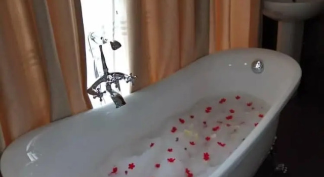 Двухместный номер Standard Kaazi LakeFront Villas
