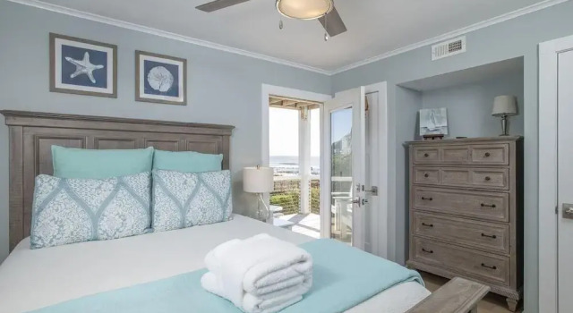 The Hanner 4 Bedroom Home by RedAwning