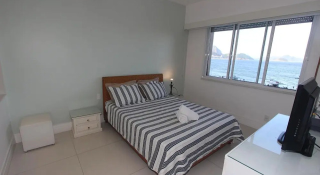 LinkHouse BeachFront Copacabana