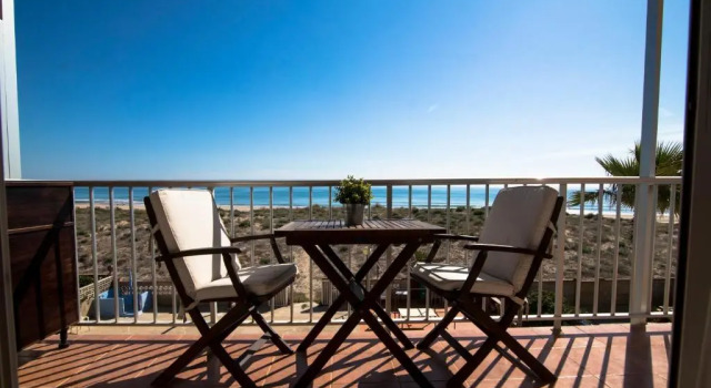 Beachfront at Perellonet, Забронировать Отель Валенсия Коста-де-Валенсия