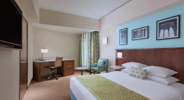Двухместный номер Deluxe Fairfield by Marriott Visakhapatnam