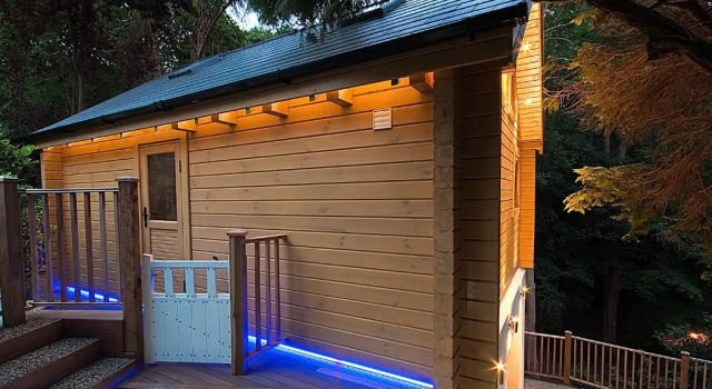 Студия Alum Chine log Cabin