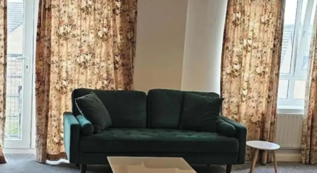 Sheffield Park View Apartment