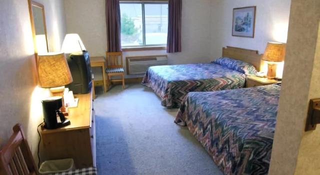 The Pinewood Lodge, Varaa Hotelli Au Gres Michigan