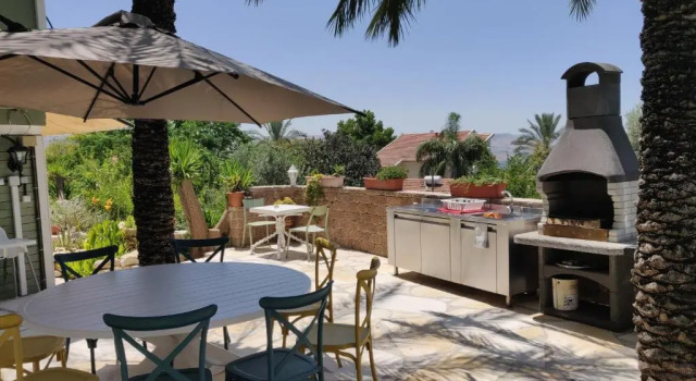 Семейный люкс с балконом Out of Africa Resort