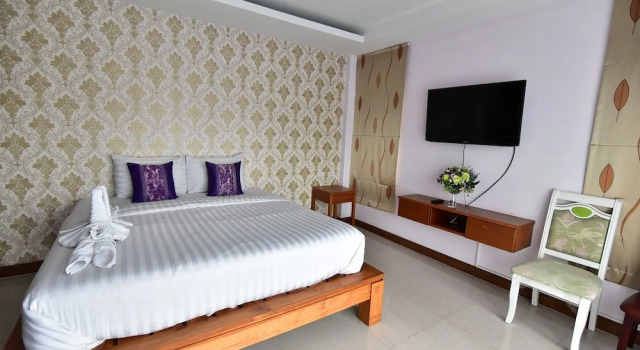 Номер Deluxe с балконом Kaewfathip Apartment