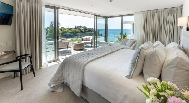 Elements of Castor Bay, Rezerwuj Hotel Hotele w Auckland Region z parkingiem, Parking