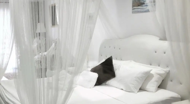 Port Franks Getaway, Varaa Hotelli  