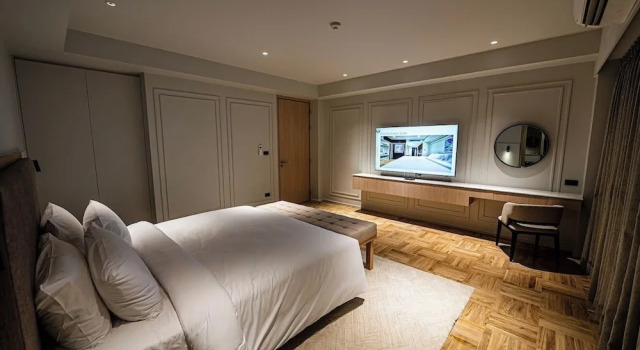Люкс Grand Executive с 3 комнатами Floral Court Hotel & Residence Sukhumvit 13