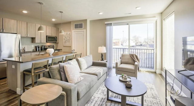 Landing Apartments Springdale - Austin, Забронировать Апартаменты/квартира Остин Greater Austin