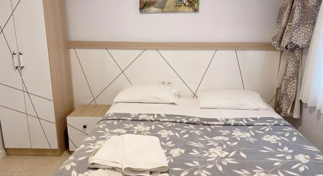 Cesme Flowers Butik Otel, Забронировать Отель Недорогие отели Чешме, рядом с Cesme Bus Terminal, недорого