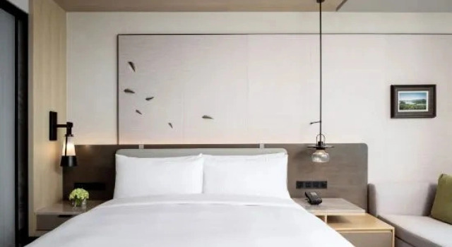 Deluxe room Liyang Marriott Hotel