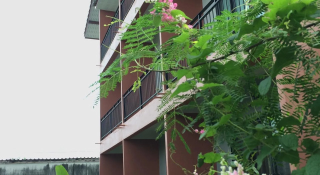 Montra Nakhon Guesthouse, Забронировать Отель Отели Южного Таиланда с парковкой, Парковка