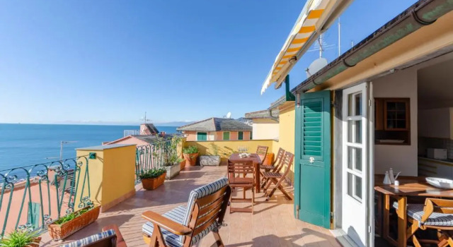 ALTIDO Camogli Treasure for 4 with Terrace and Incredible View