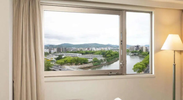 Двухместный номер Standard с видом на парк Отель Mystays Hiroshima Peace Park