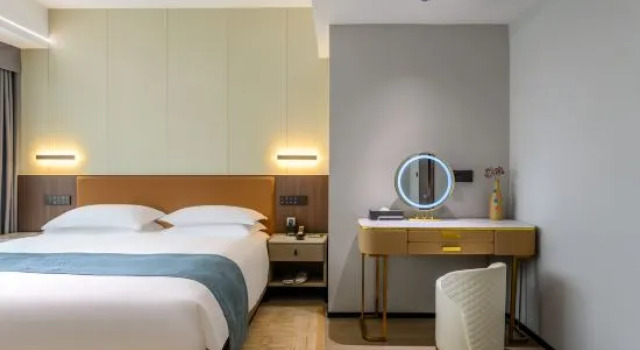 Люкс Deluxe Howard Johnson Yiding Plaza Taizhou