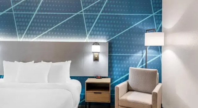 Одноместный номер Standard Comfort Inn & Suites
