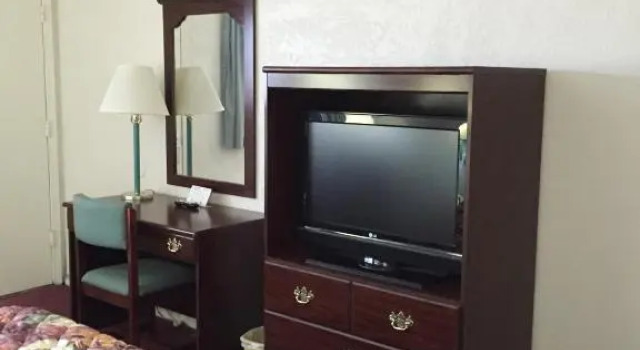 Номер Standard Budget Inn Mexico MO on US 54