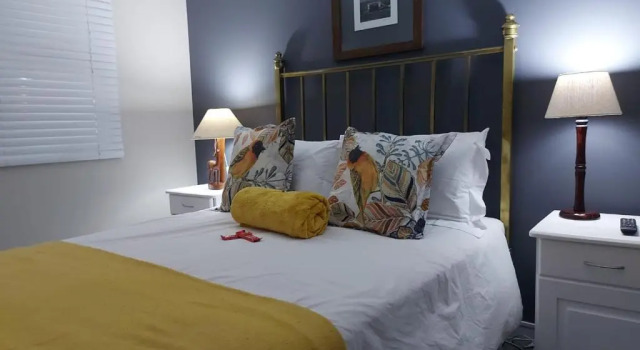 Hermanus 13 on 2nd Guest Rooms, Забронировать Отель Херманус Walker Bay Nature Reserve