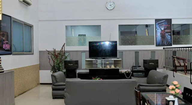 Suzuya Hotel Rantau Prapat, Rezerwuj Hotel Rantau Prapat Sumatra