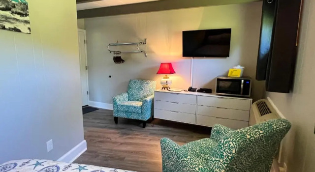 Полулюкс Claddagh Motel & Suites