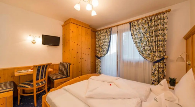 Двухместный номер Standard с балконом Granpanorama Wellnesshotel Sambergerhof Superior