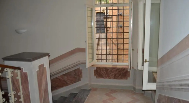 Palazzo Roberti, Book Hotel  
