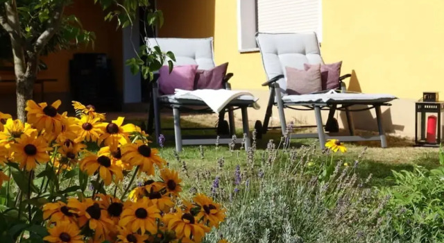 Holiday Apartment Seimbergblick, Book Apartment Hotels in Brotterode-Trusetal with Parking, Parking
