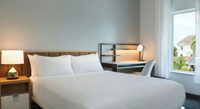 Люкс TownePlace Suites Fort Lauderdale West