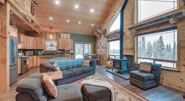 Коттедж Custom Kasilof Cabin on 40 Private Acres