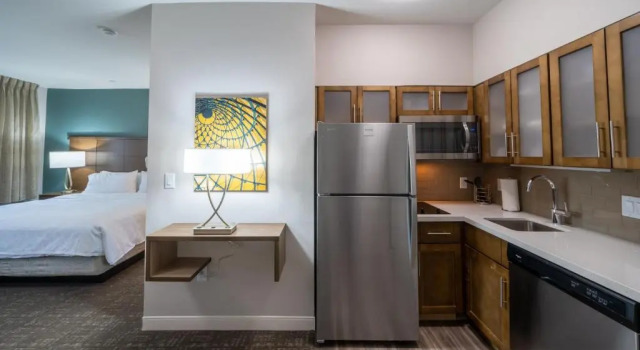 Люкс Staybridge Suites Houston East - Baytown by IHG