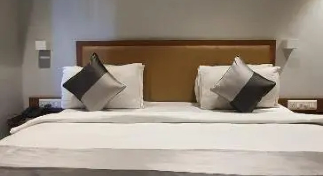 Hotel Nova Star, Rezervovat Hotel Hotely v Gujarat s parkováním, Parkování