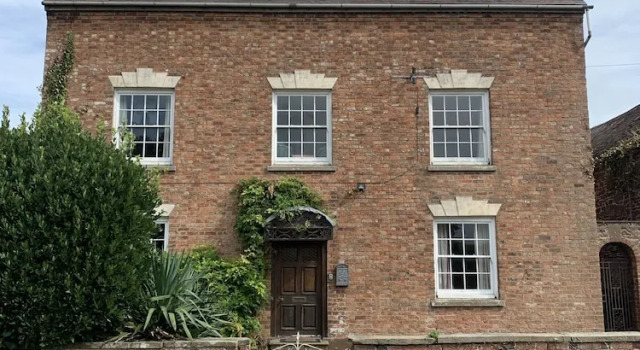 6-bed Grade II Listed House in Forest of Dean, Varaa Lomakoti Mökit kohteessa Merseyside, Mökki
