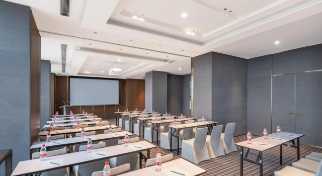 Xi'an Wanxianghui Mulianzhuang Hotel, Book Hotel Hoteller i Shaanxi med parkering, Parkering