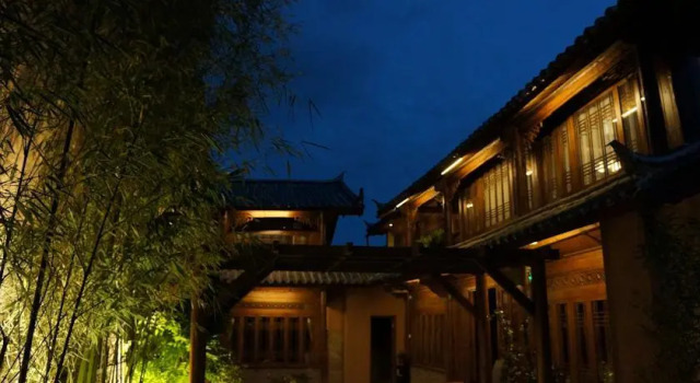 Lijiang Sadhu Inn