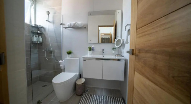Sdq, Gym, Pool, 1br 2B, Downtown F7