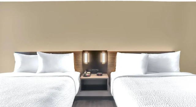 Номер Deluxe Motel 6 Brooks AB