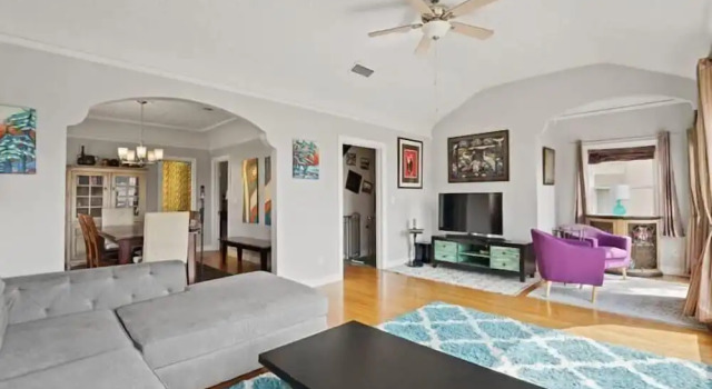 Relax & Getaway - Chic Belmont Shore Duplex