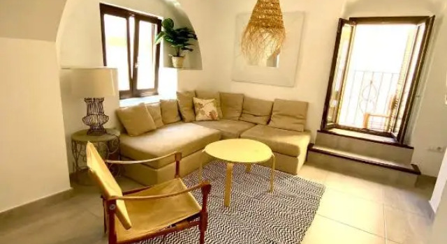Apartamento espacioso y ubicación de 10 en centro