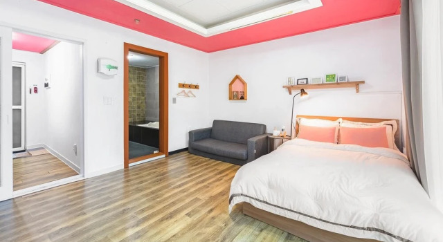 Anmyeondo Sunnyeui Pensionstory, Prenota Hotel Taean 