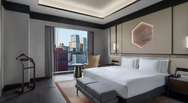 Семейный люкс с 2 комнатами Grand Barony Jinan CBD